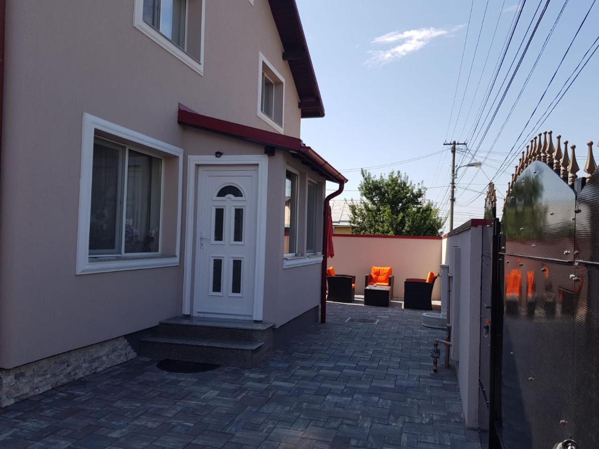 "Apartament"-Casa Genius Ploieşti Exterior foto